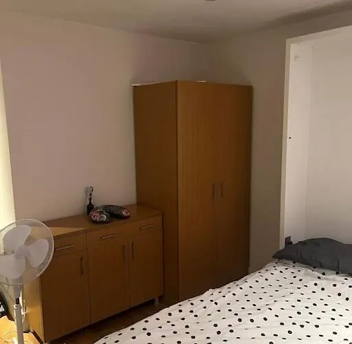 1 Bed Flat In Central London